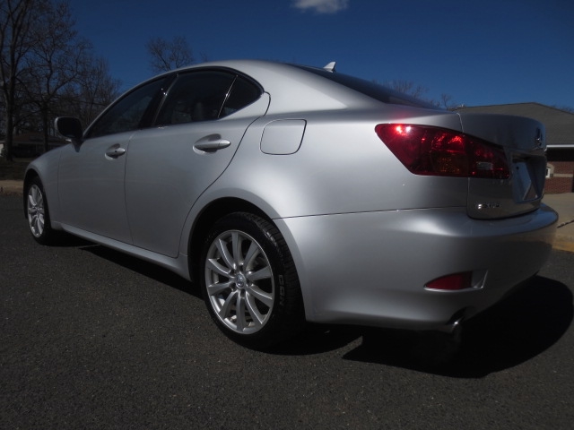 Lexus IS 250 2007 photo 4