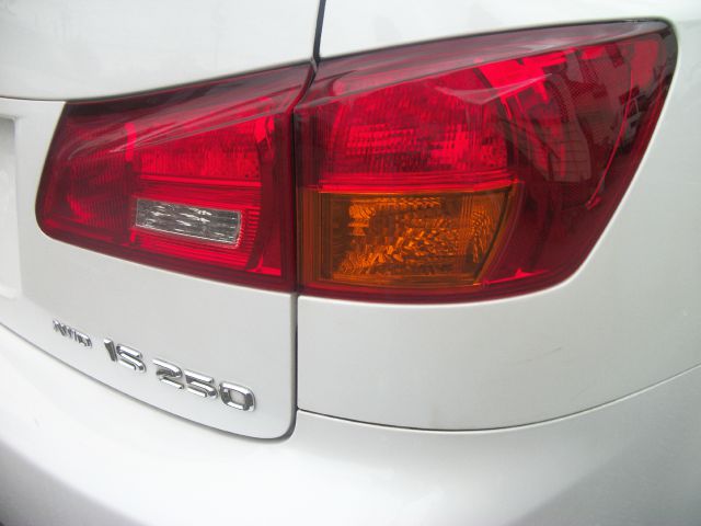 Lexus IS 250 Dvd-3rd ROW Seating Sedan