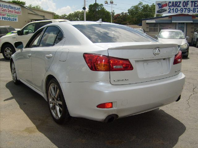 Lexus IS 250 2008 photo 2