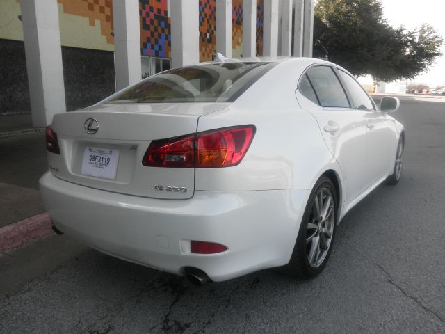 Lexus IS 250 2008 photo 3