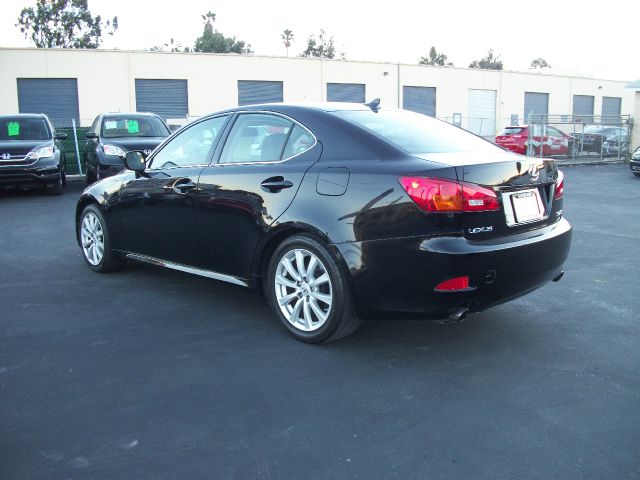 Lexus IS 250 2008 photo 2