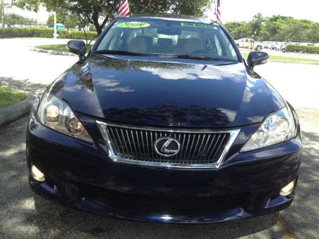 Lexus IS 250 2009 photo 3