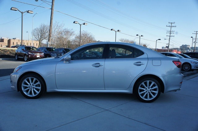 Lexus IS 250 2009 photo 1