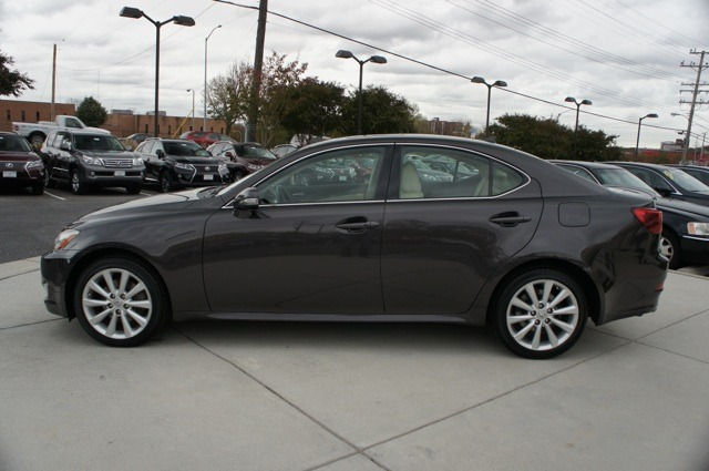 Lexus IS 250 2009 photo 1