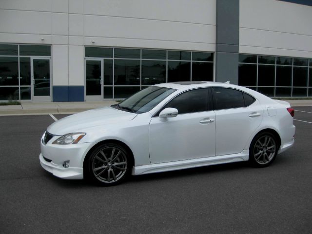 Lexus IS 250 Ext Cab SLE Longbed Sedan