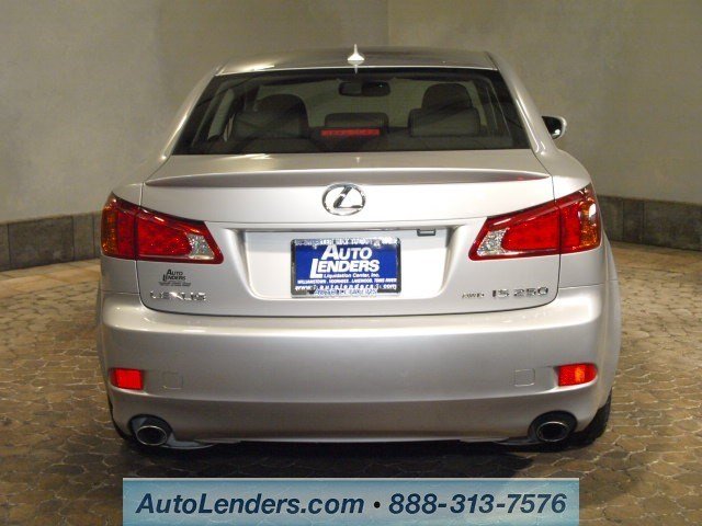 Lexus IS 250 2010 photo 4