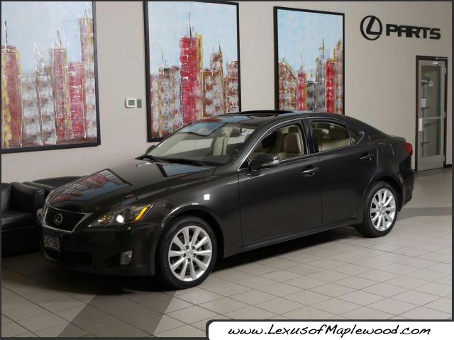 Lexus IS 250 2010 photo 1