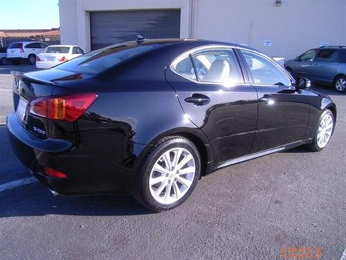 Lexus IS 250 2010 photo 3