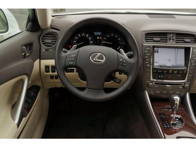 Lexus IS 250 2010 photo 1