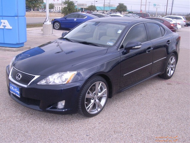 Lexus IS 250 2010 photo 4