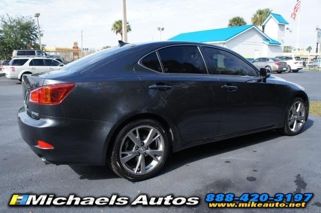 Lexus IS 250 2010 photo 4