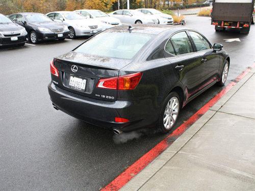 Lexus IS 250 2010 photo 3