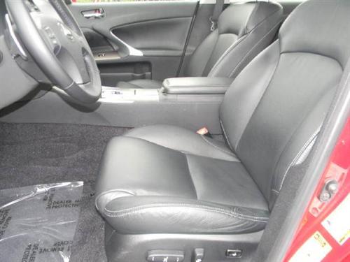 Lexus IS 250 2010 photo 5