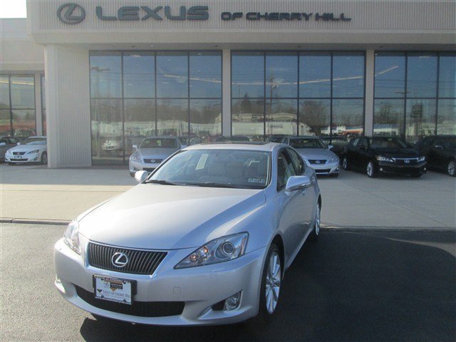Lexus IS 250 2010 photo 1