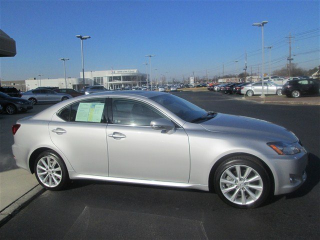 Lexus IS 250 2010 photo 4