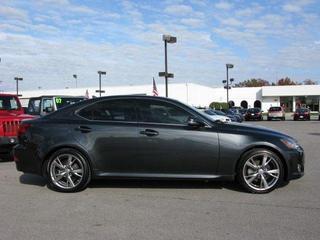 Lexus IS 250 2010 photo 2