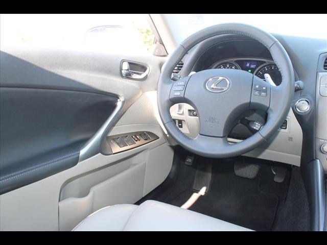 Lexus IS 250 2010 photo 5