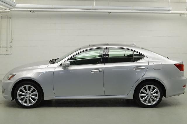 Lexus IS 250 2010 photo 4