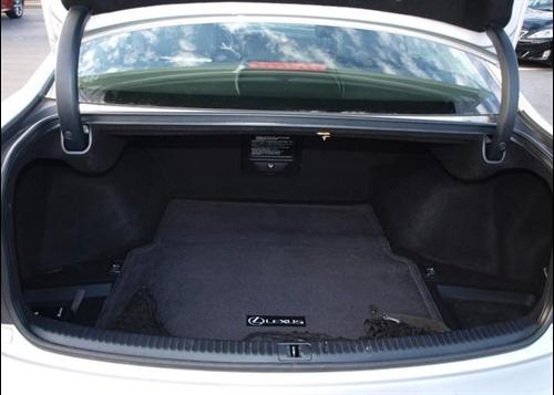 Lexus IS 250 2010 photo 5