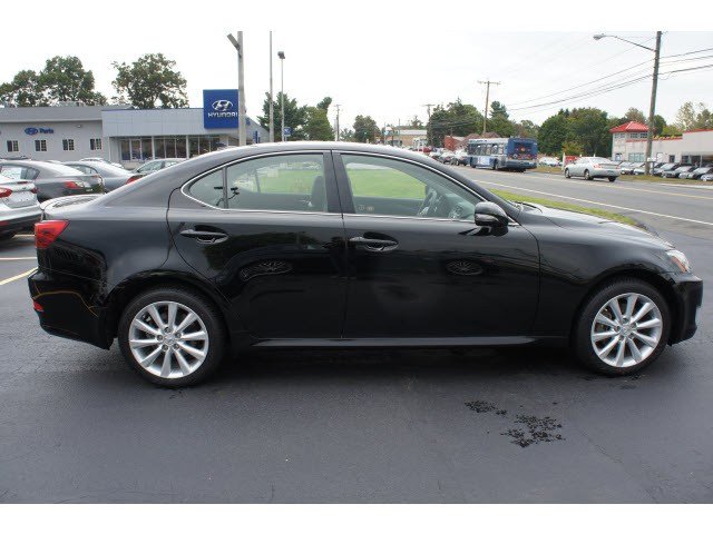 Lexus IS 250 2010 photo 1