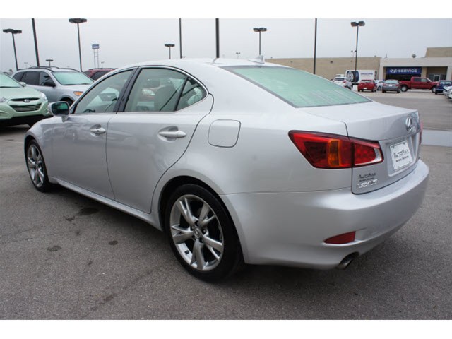 Lexus IS 250 2010 photo 5