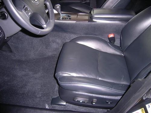 Lexus IS 250 2010 photo 2