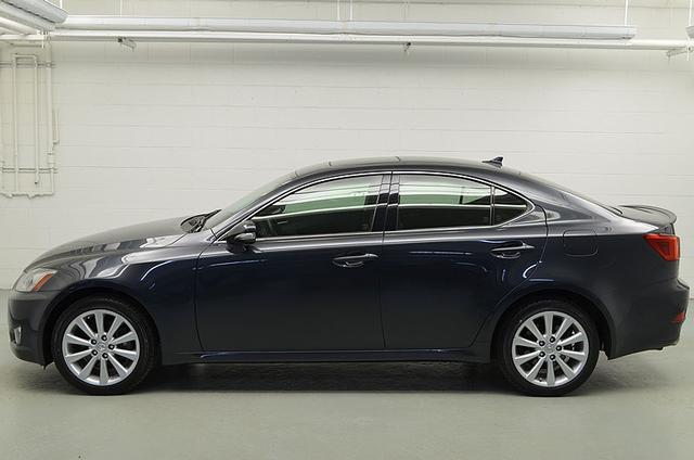 Lexus IS 250 2010 photo 4