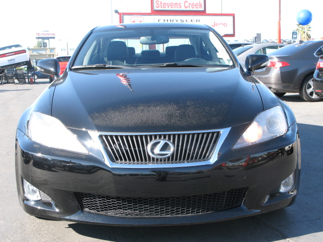 Lexus IS 250 2010 photo 1
