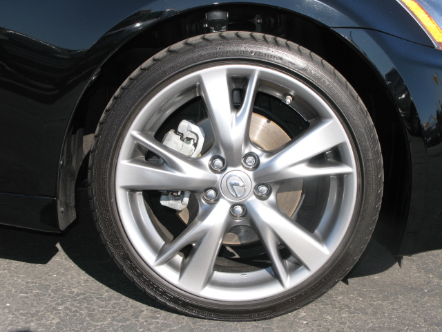 Lexus IS 250 2010 photo 2