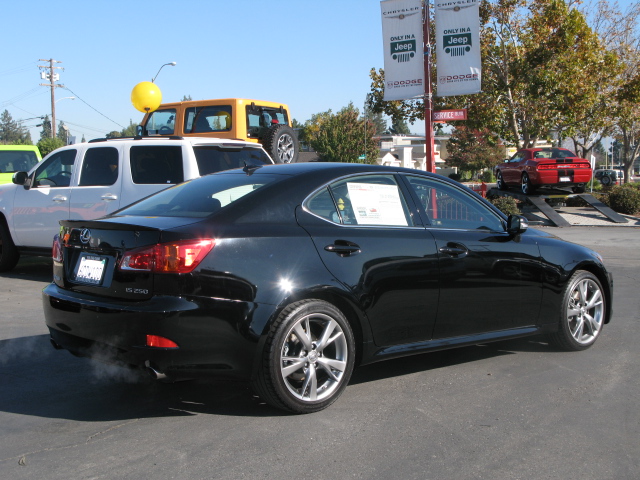 Lexus IS 250 2010 photo 3