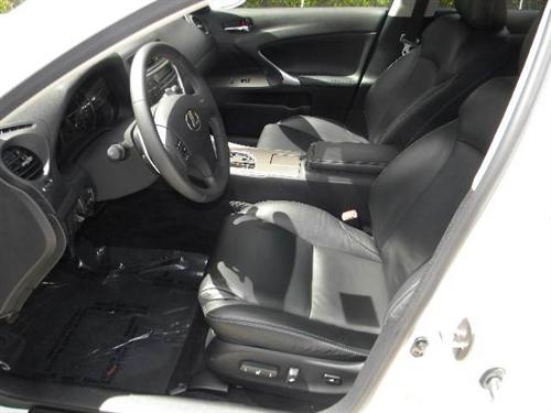 Lexus IS 250 2010 photo 5