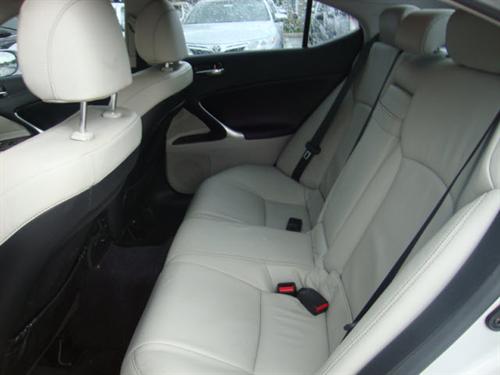 Lexus IS 250 2010 photo 1