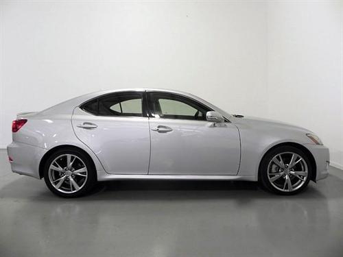 Lexus IS 250 2010 photo 3