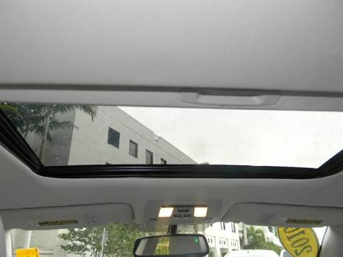 Lexus IS 250 2010 photo 2