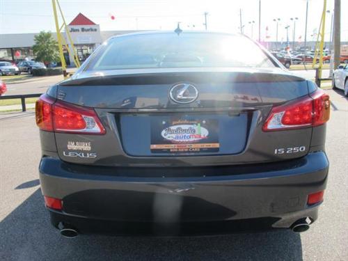 Lexus IS 250 2010 photo 3