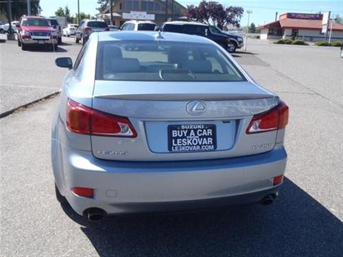 Lexus IS 250 2010 photo 1