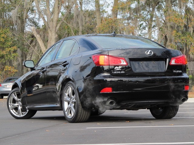 Lexus IS 250 2010 photo 4