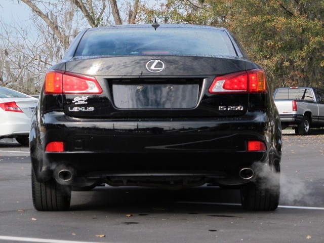 Lexus IS 250 2010 photo 5
