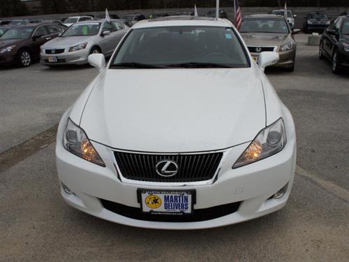Lexus IS 250 2010 photo 1