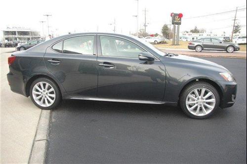 Lexus IS 250 2010 photo 3