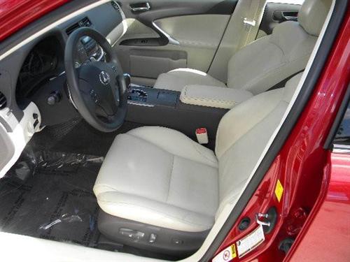 Lexus IS 250 2010 photo 5