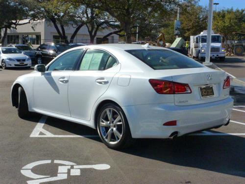 Lexus IS 250 2010 photo 1