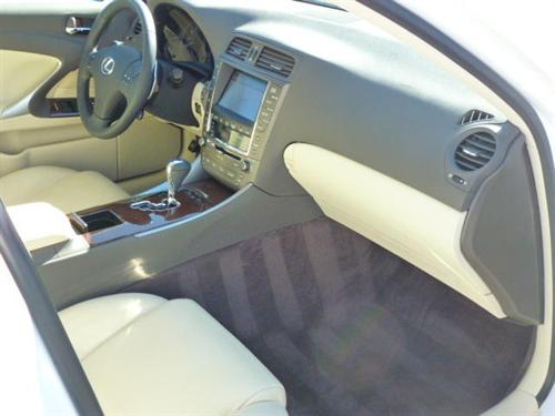 Lexus IS 250 2010 photo 5
