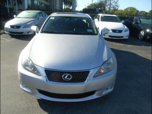 Lexus IS 250 2010 photo 1