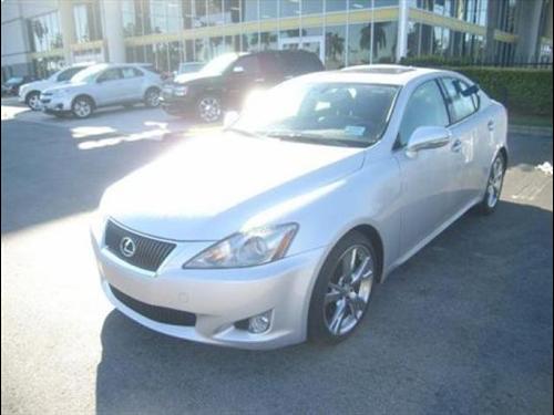 Lexus IS 250 2010 photo 2