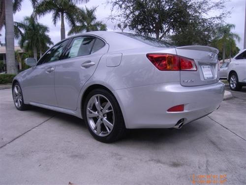 Lexus IS 250 2010 photo 4