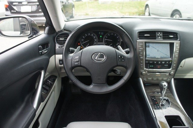 Lexus IS 250 2010 photo 5
