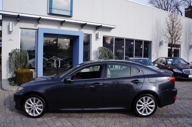 Lexus IS 250 2010 photo 1