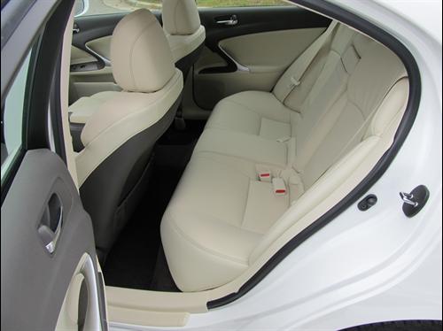 Lexus IS 250 2010 photo 1