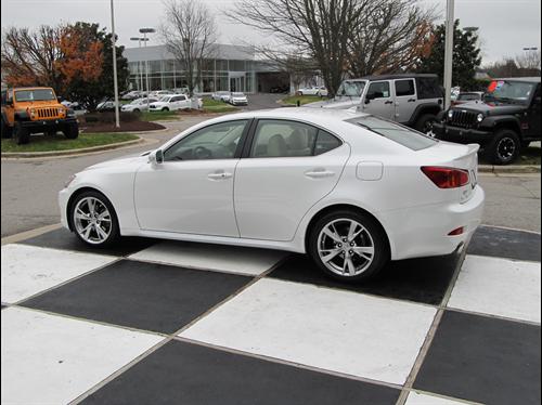 Lexus IS 250 2010 photo 4